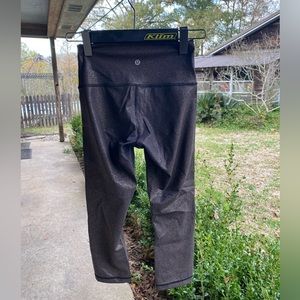 Lululemon Wunder Under shine sz 4 leggings